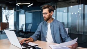 Δεν πουλάμε clicks. Φέρνουμε πελάτες.