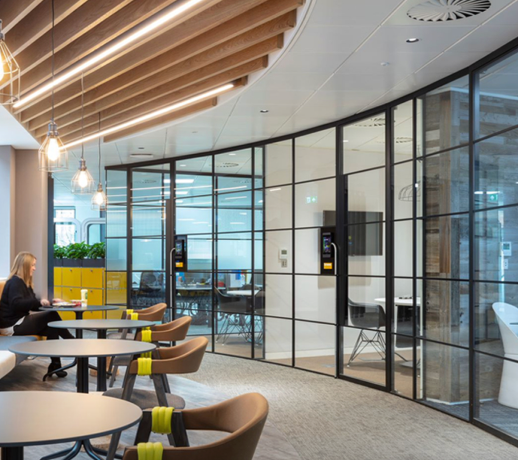 διαφημιση facebook instagram τι πραγματικα δουλεύει bluemind