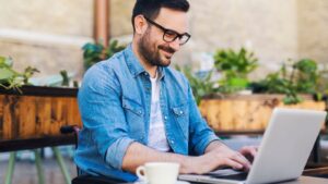 E-Commerce SEO τι είναι; Γιατί είναι κρίσιμο για τα e-shop; bluemind.gr